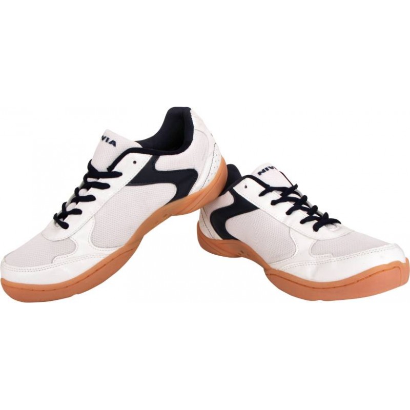 nivia badminton shoes price